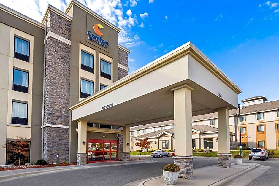 Comfort Inn & Suites West - Medical Center