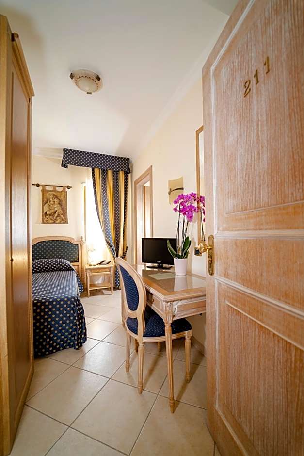 Hotel Villa Romana
