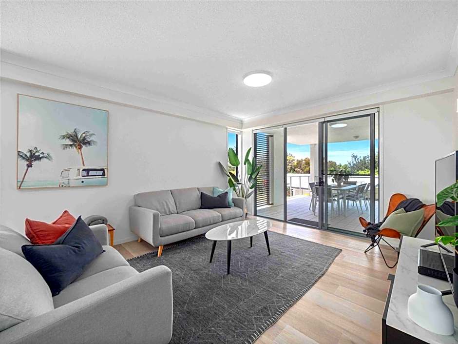 Pacific Marina Apartments