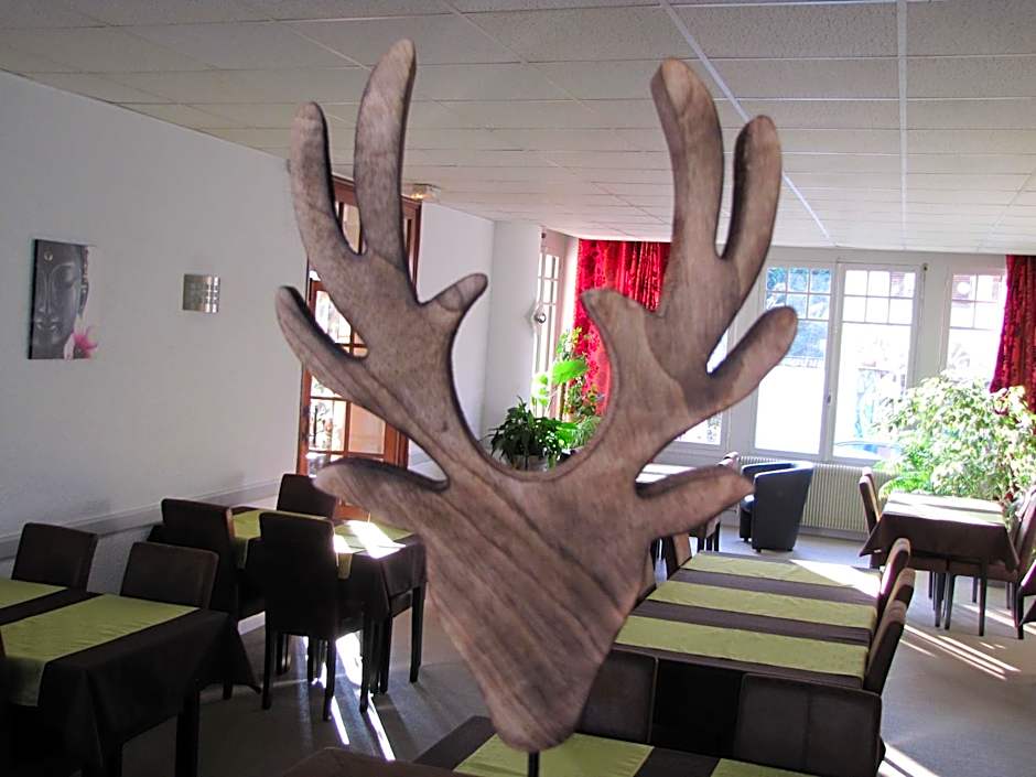 Logis Hotel Le Cerf