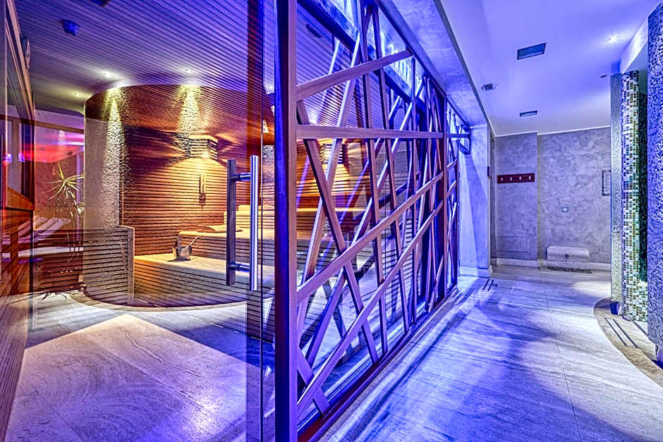 Majestic Hotel