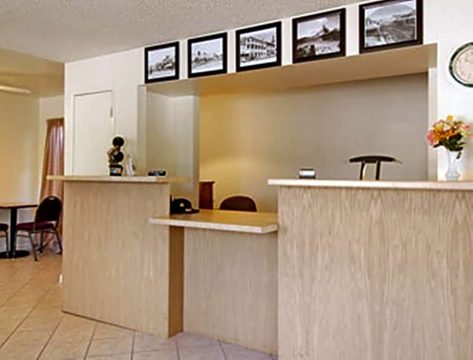 Super 8 by Wyndham Red Bluff