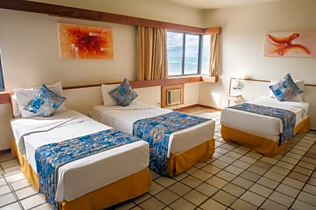 Standard Triple Room with Single Beds