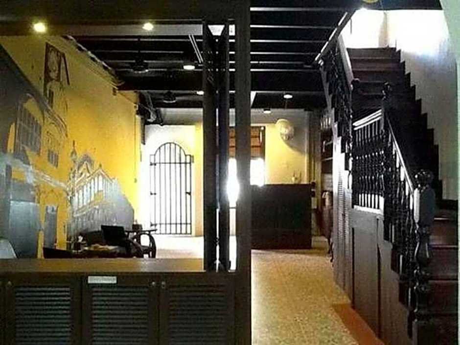 Phuket Sunny Hostel