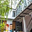 Yu Cafe Hostel