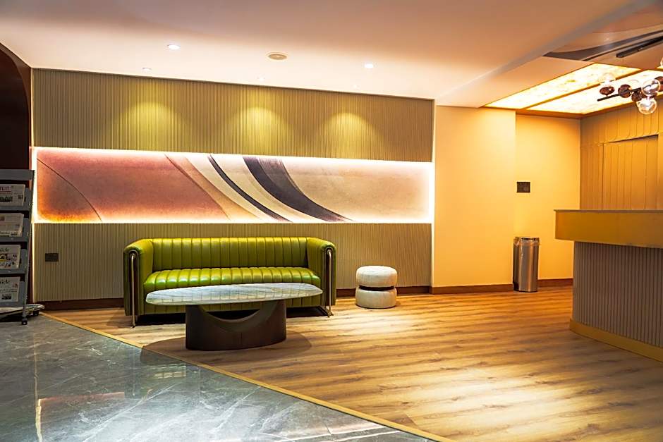 Trunk and Trolley Gachibowli