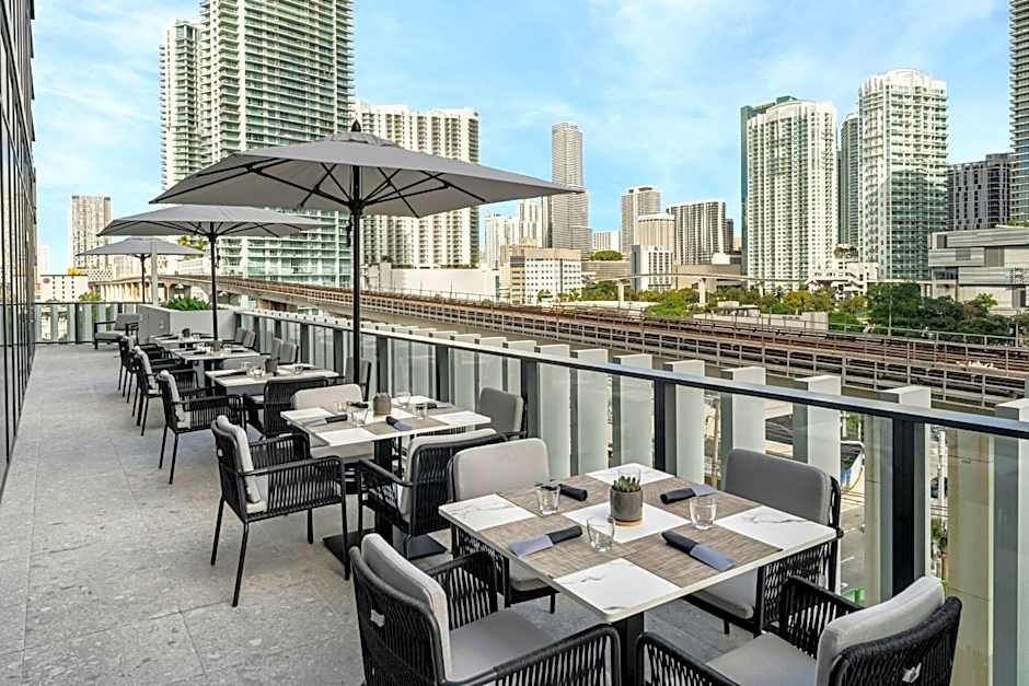 Element Miami Downtown
