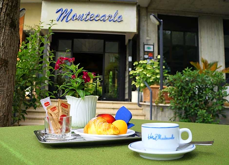 Hotel Montecarlo