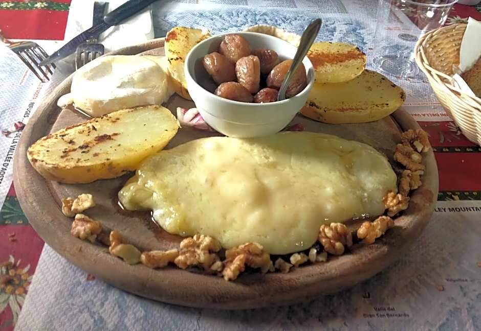 Hotel & Ristorante Serenella