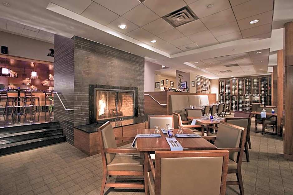 The Saratoga Hilton