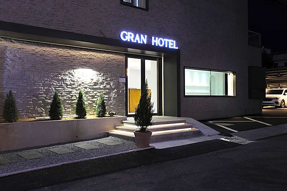 Photo 1 of 50 of Gran Hotel