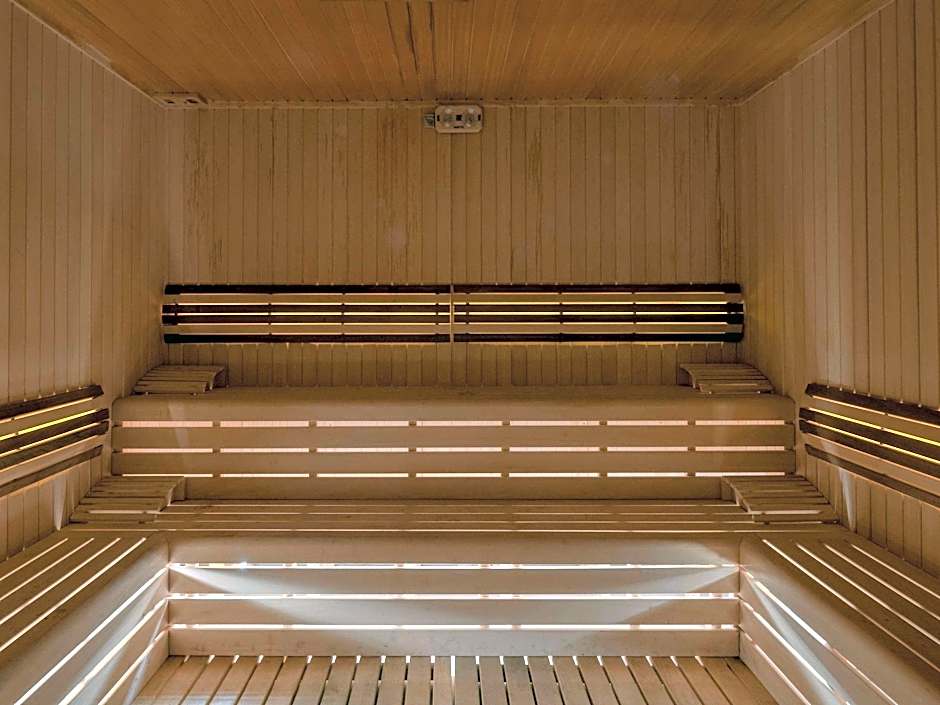 Movenpick Living Istanbul West