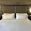 Holiday Inn Express Hotel & Suites Barstow By IHG