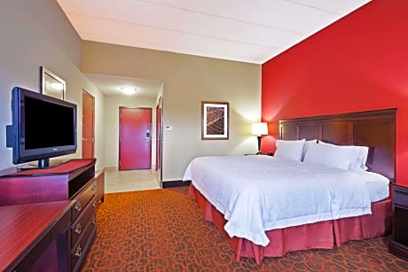 2 Queens W/Fridge/Microwave Nonsmoking