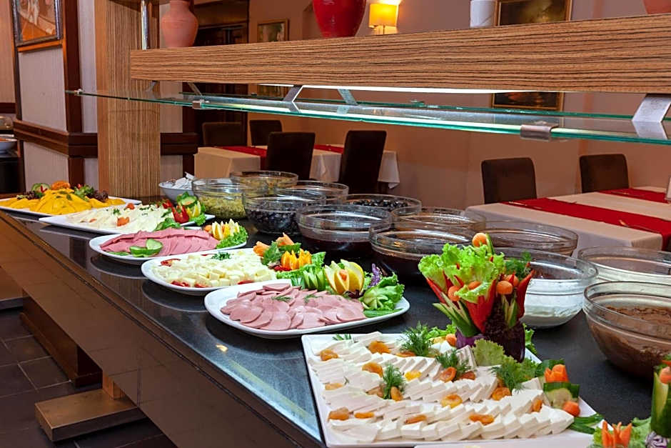 X Life Hotel Sarıgerme 15 - Adult Hotel