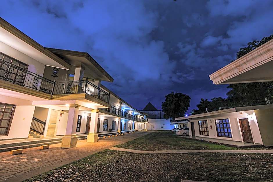 InHouse Select Hacienda Tres Rios