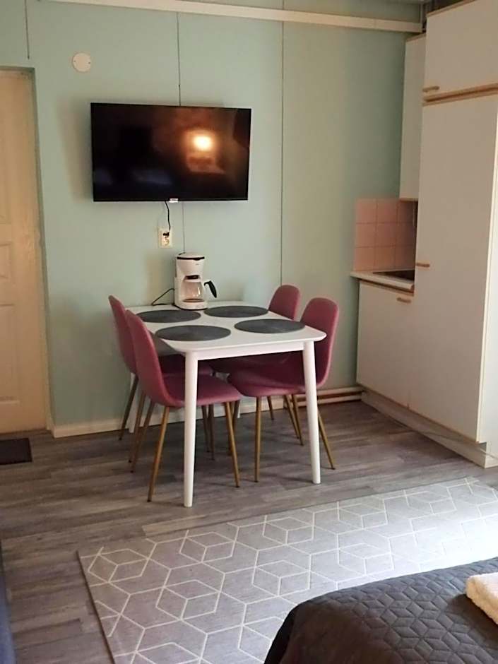 Kartanomajoitus Sofia & Angelique