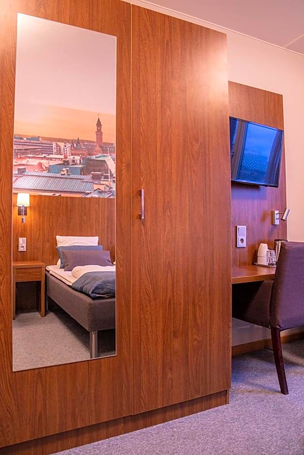 Dream - Luxury Hostel