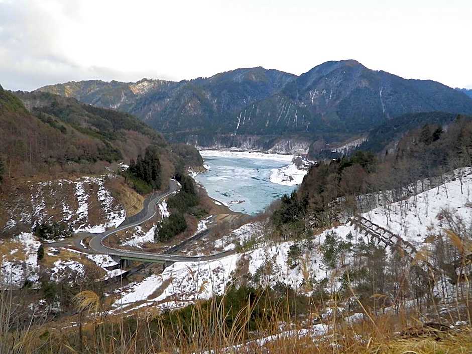 Kurumisawa Ryokan