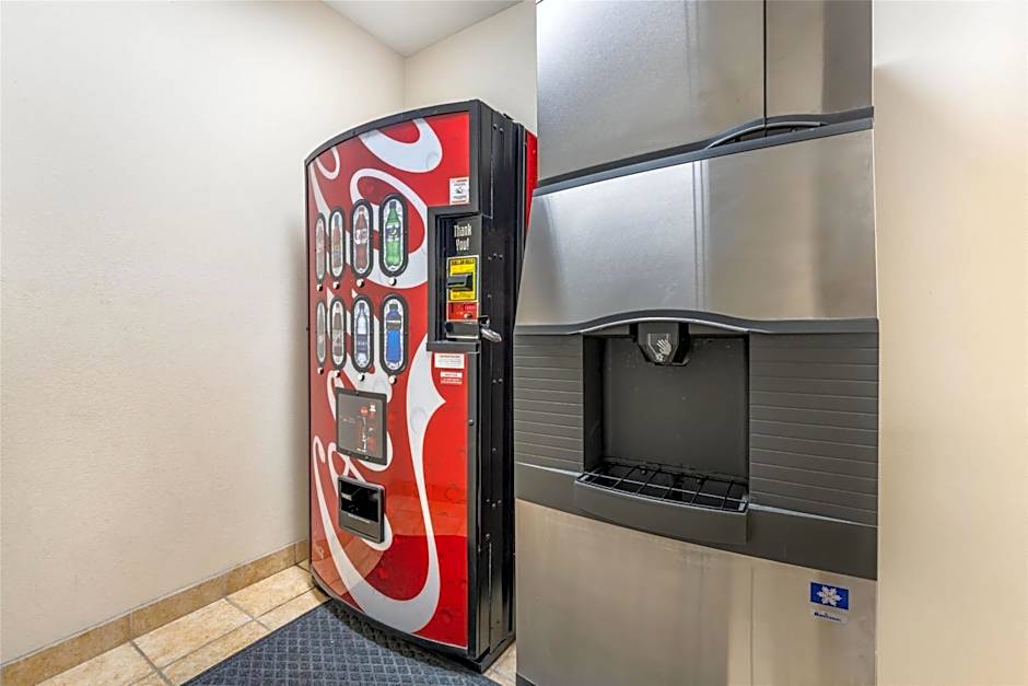 Best Western Plus Eastgate Inn & Suites