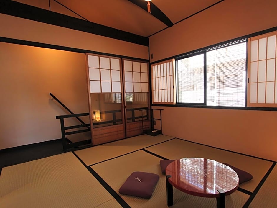 Brian Machiya Inn