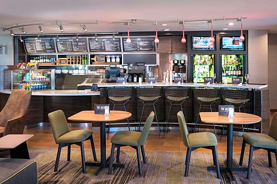 Courtyard by Marriott Richmond Berkeley