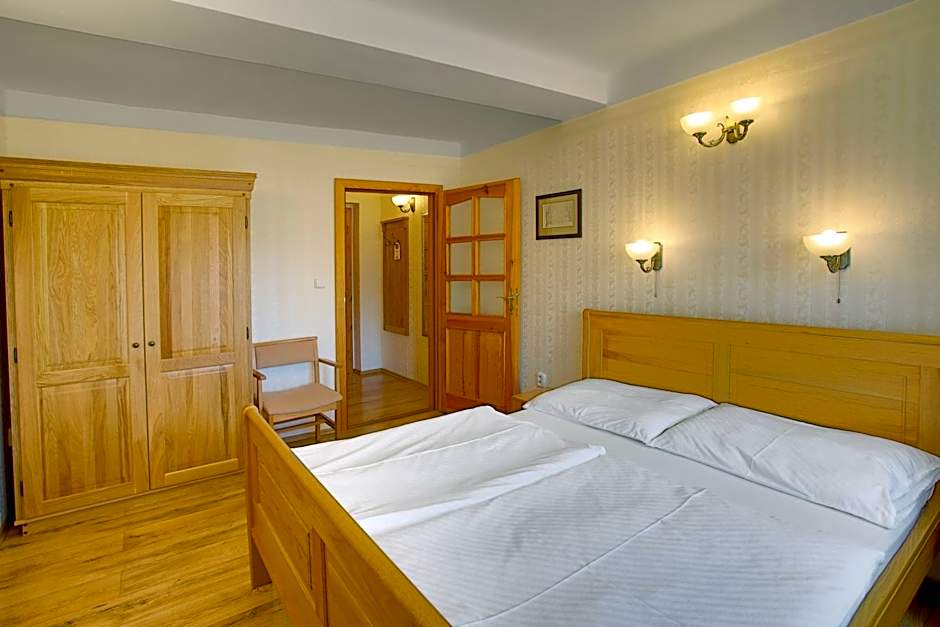 Hotel Štekl - Hrubá Skála