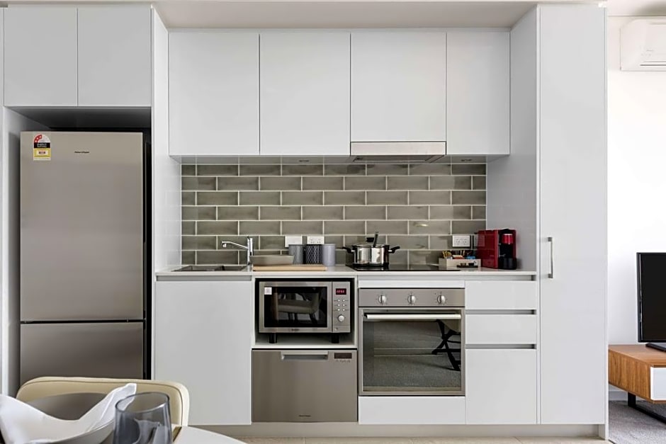 Ramada by Wyndham VetroBlu Scarborough Beach