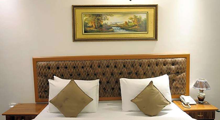 Bayan International Hotel