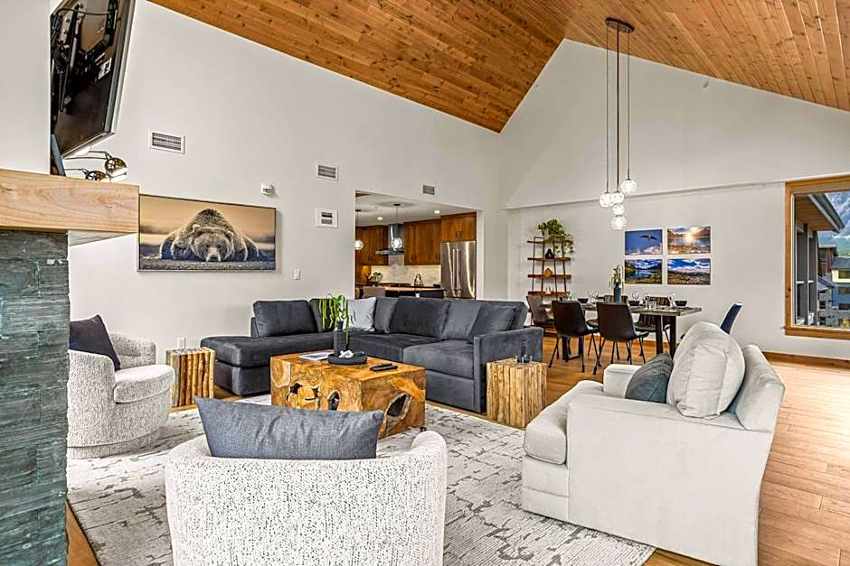 Spring Creek Luxury - managed by Little Sister Getaways