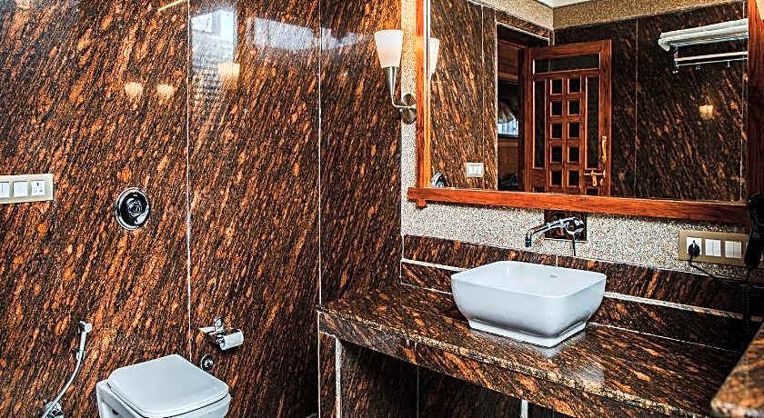 Hotel Lal Garh Fort And Palace