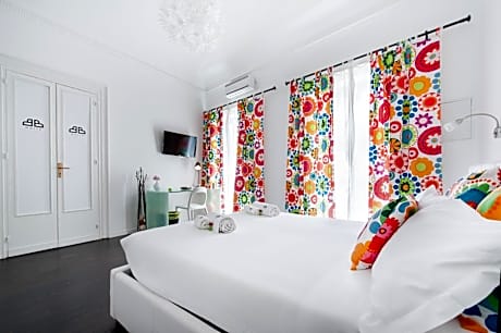 Double Room with Private External Bathroom