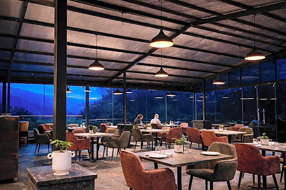 Hotel Chail Residency