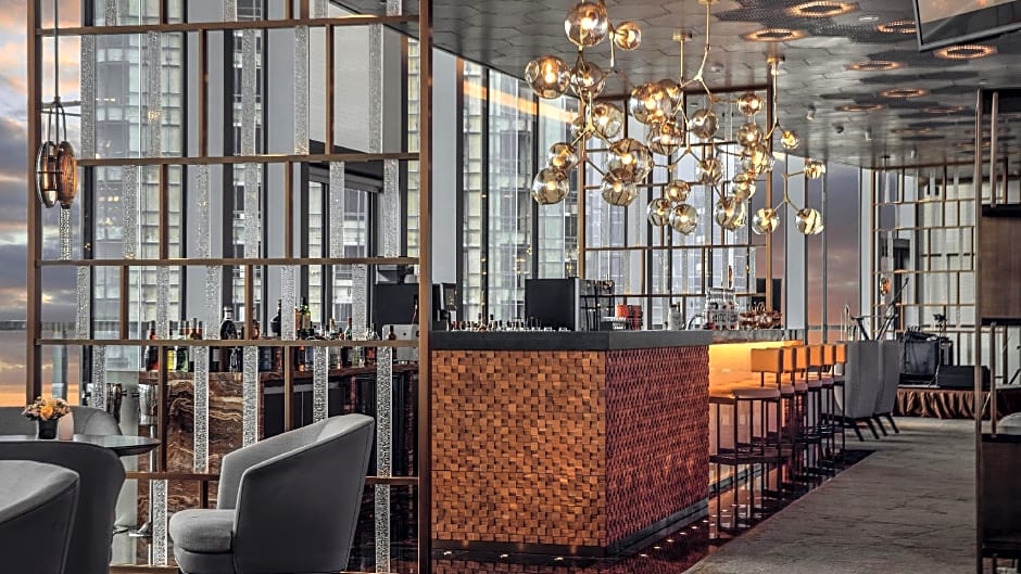 InterContinental Tianjin Yujiapu Hotel and Residences By IHG