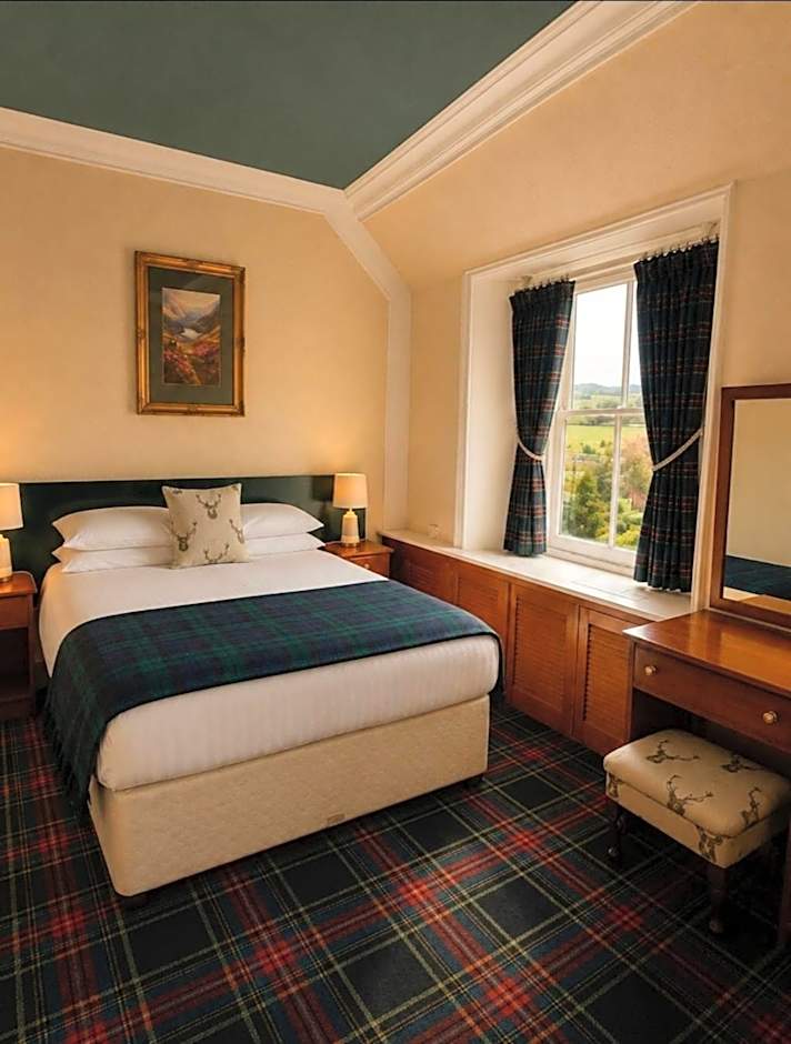 Loch Ness Lodge Hotel