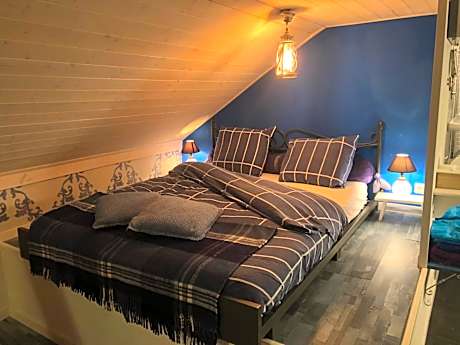 Double Room with Shower