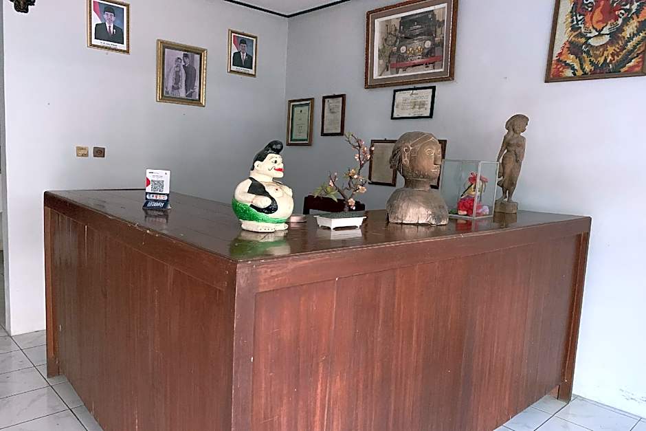 Hotel Merak Indah