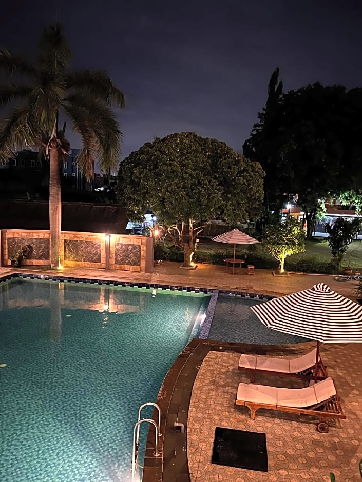 Hotel Grand Situ Buleud