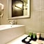 Celyn City Hotel