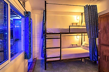 Bed in 4-Bed Dormitory Room