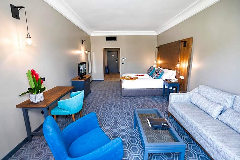 Fiesta Royale Hotel