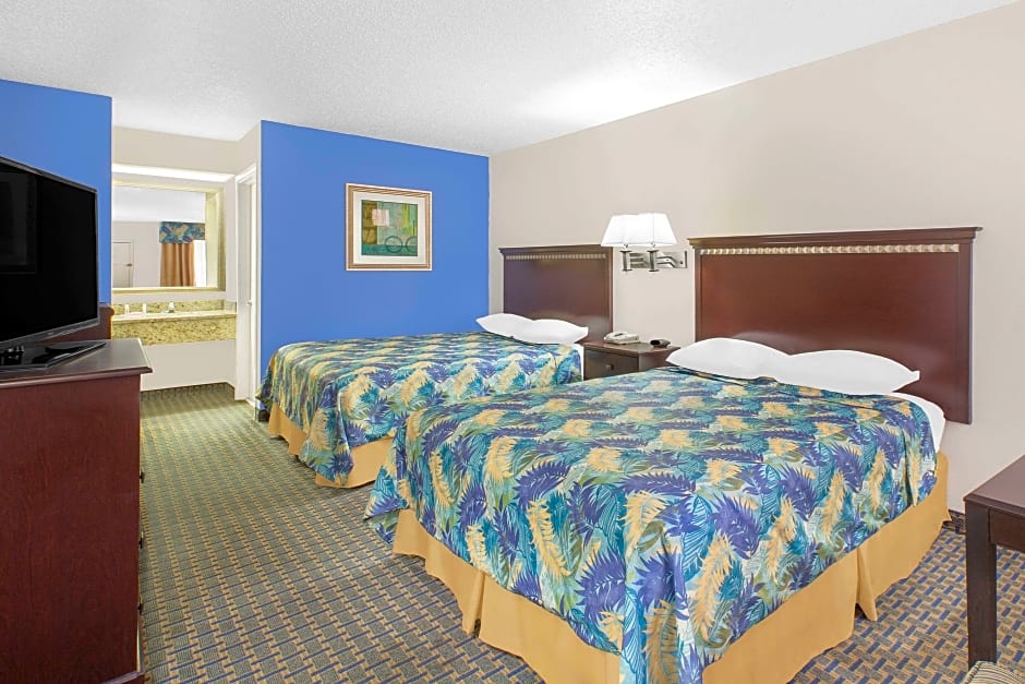 Super 8 by Wyndham Corpus Christi