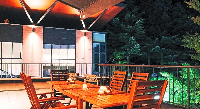 HOTEL KARUIZAWA CROSS