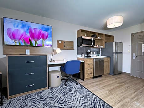 One-Bedroom Suite