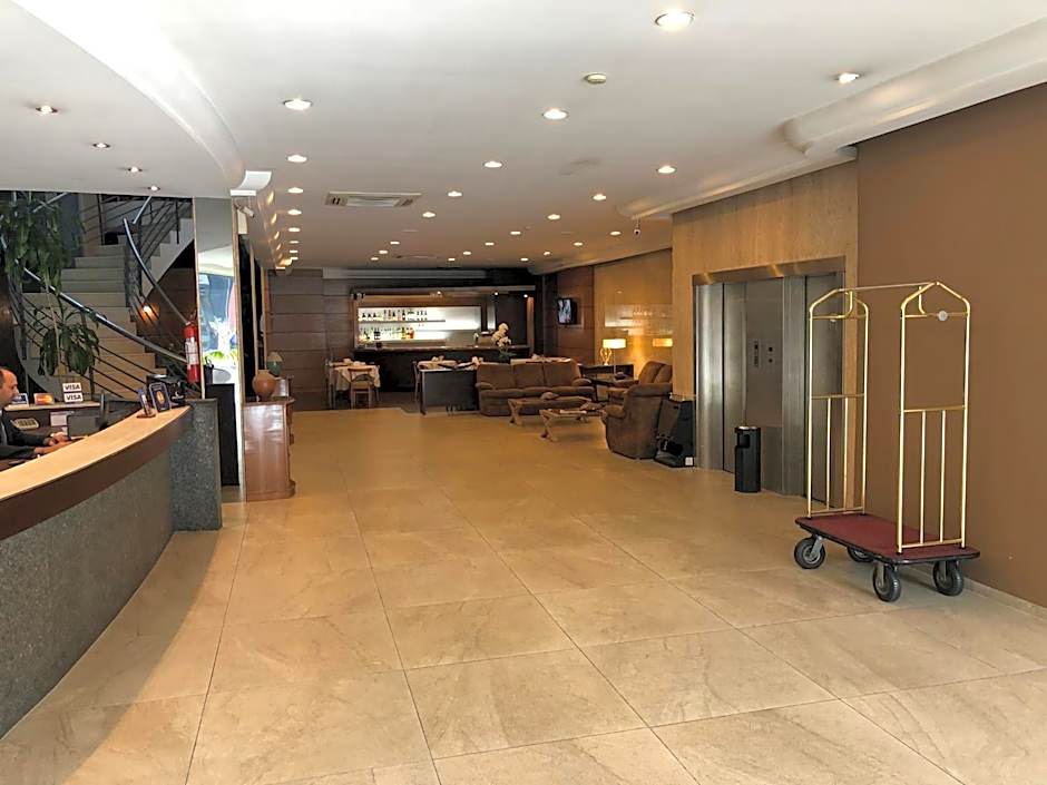 Crystal Palace Hotel