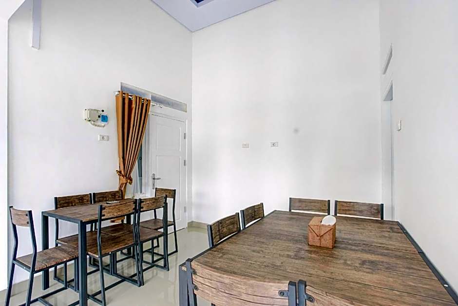 Hotel O Sukarame Near Imanuel Hospital Way Halim Formerly Hotel Griya Bawean