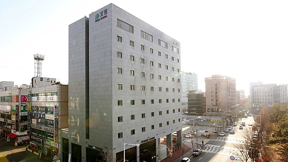 Hotel Clover