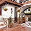 Hotel Santa Paula