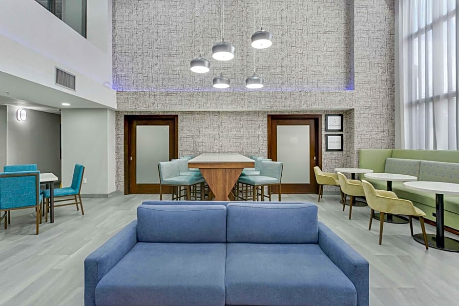 Hampton Inn By Hilton Houston-Pearland
