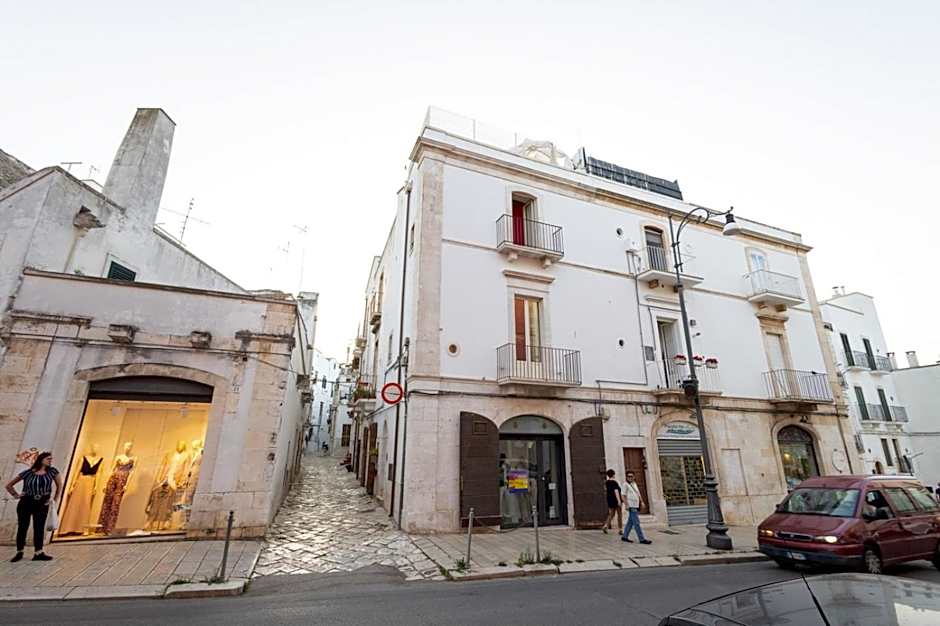 Casa Galera, 63
